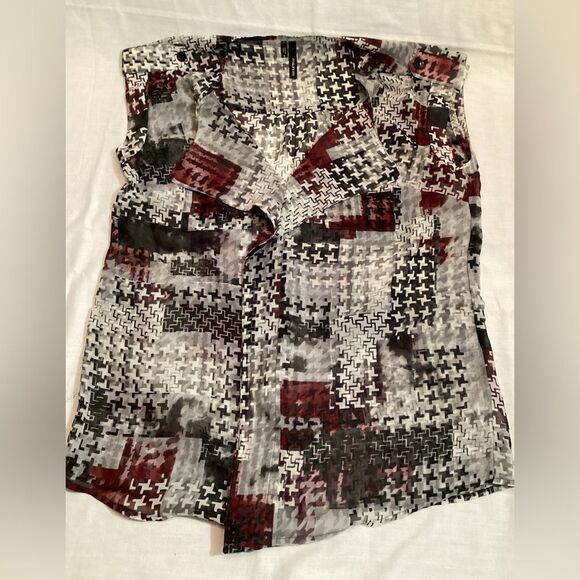 Maurices Women's Lightweight Sheer Pull Over Business Casual Blouse Size Small - Picture 1 of 15